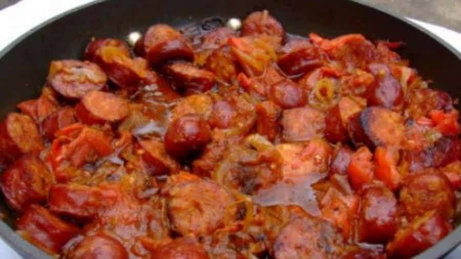 Rougail saucisse simplissime : un plat typique de la Réunion