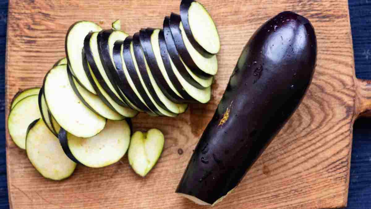 comment-eviter-que-les-aubergines-nabsorbent-lhuile-lors-de-la-friture-voici-lastuce-du-nutritionniste