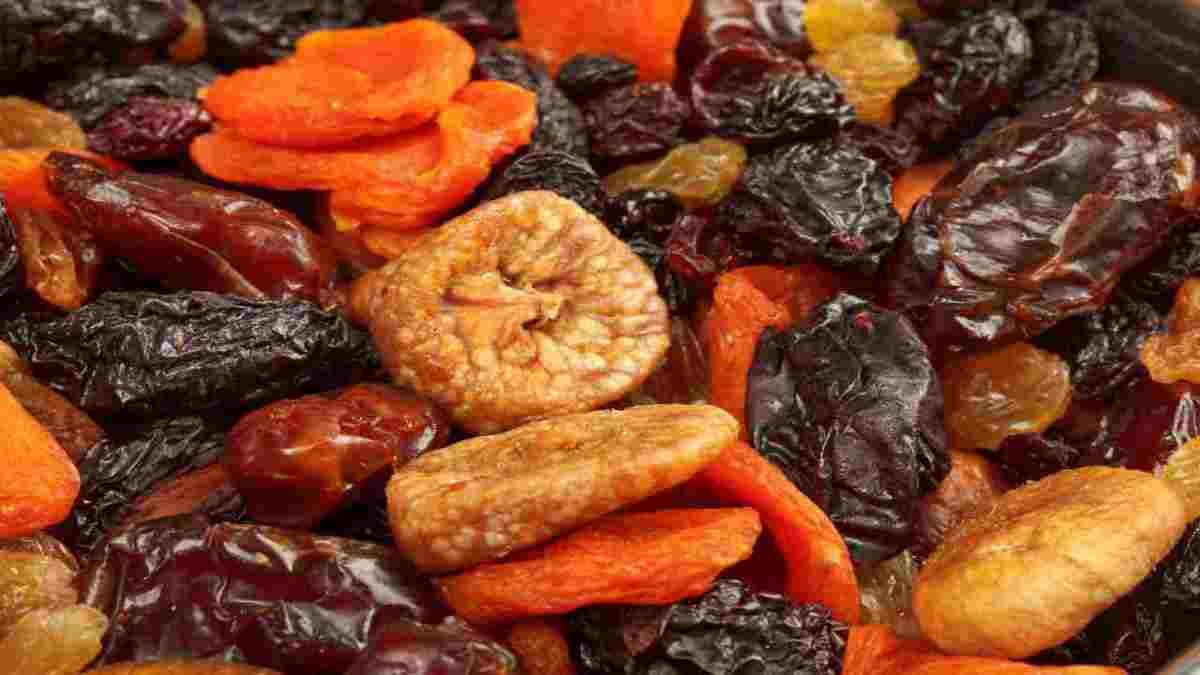 fruits-secs-de-noel-preparez-les-vous-meme-a-la-maison-des-aujourdhui-ils-ont-meilleur-gout-et-contiennent-moins-de-calories