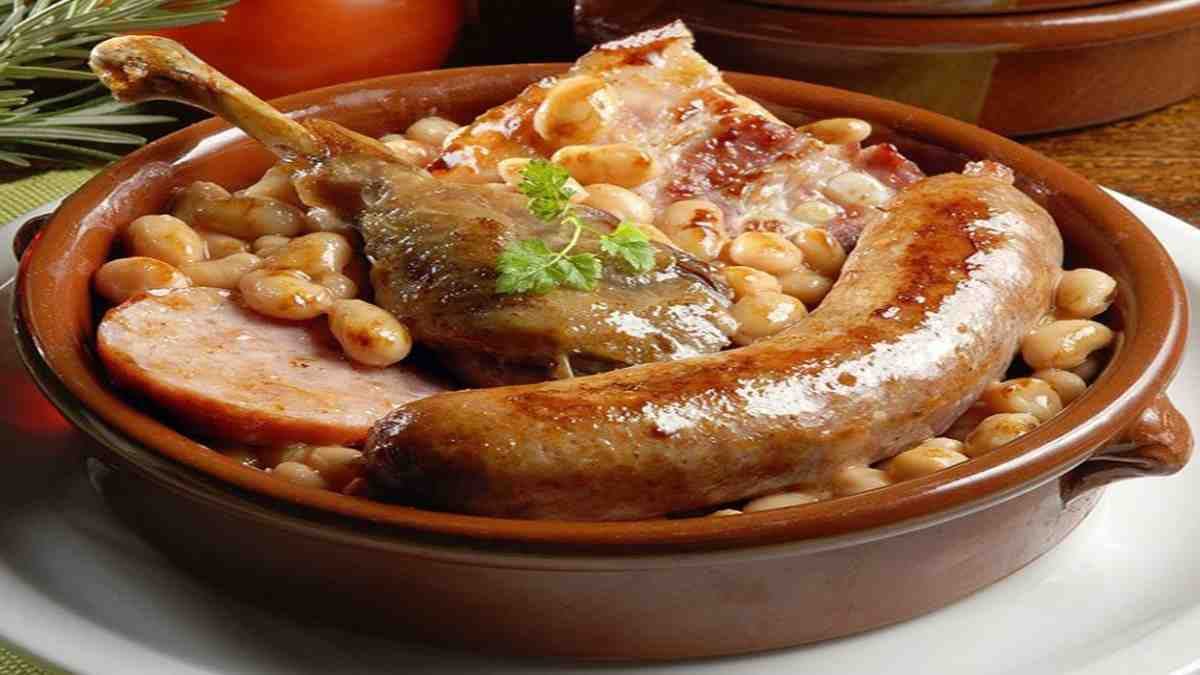 le-cassoulet-traditionnel-de-castelnaudary-super-gourmand-2