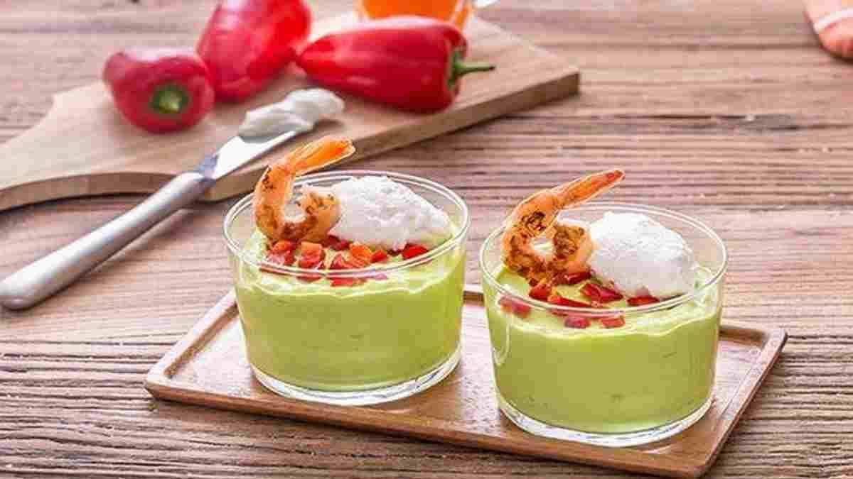 mousse-davocats-aux-crevettes-pour-noel