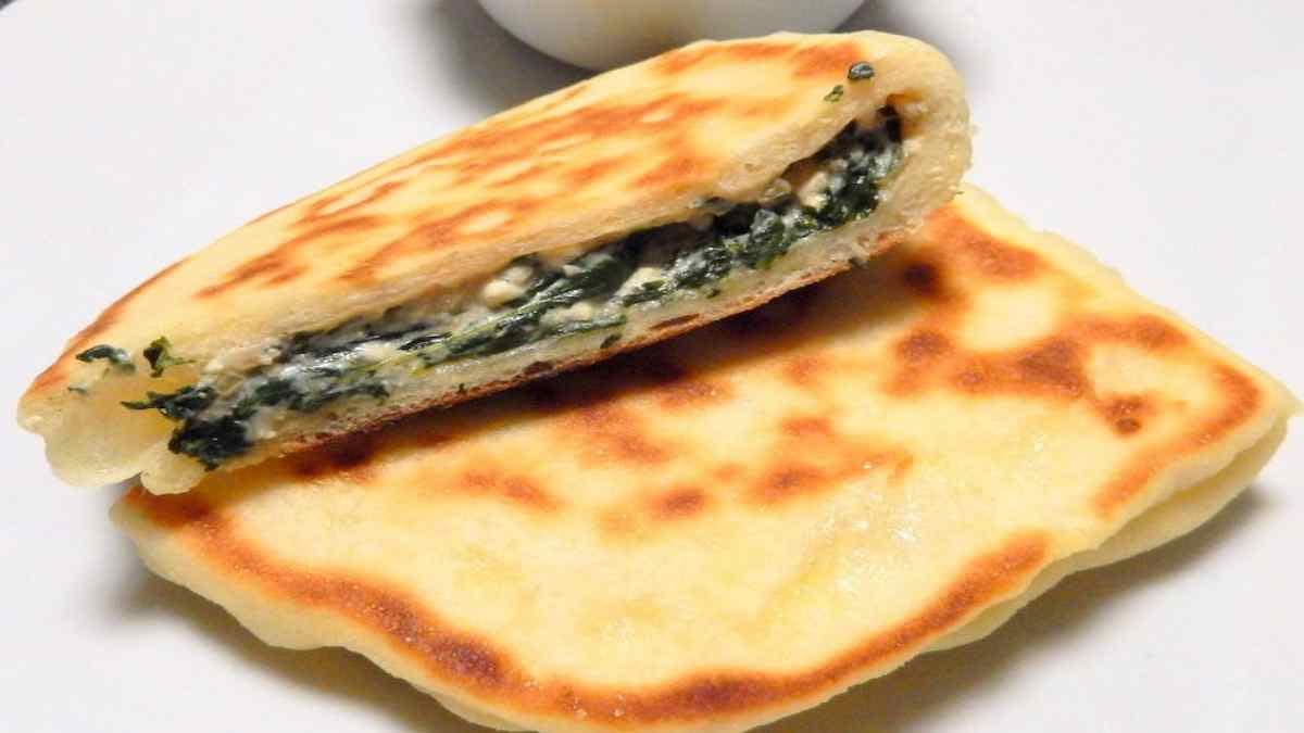 recette-gozleme-crepes-turque-farcies-feta-persil