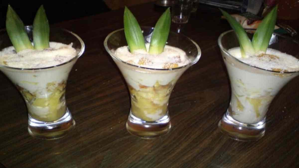 tiramisu-ananas-et-noix-de-coco-en-verrines